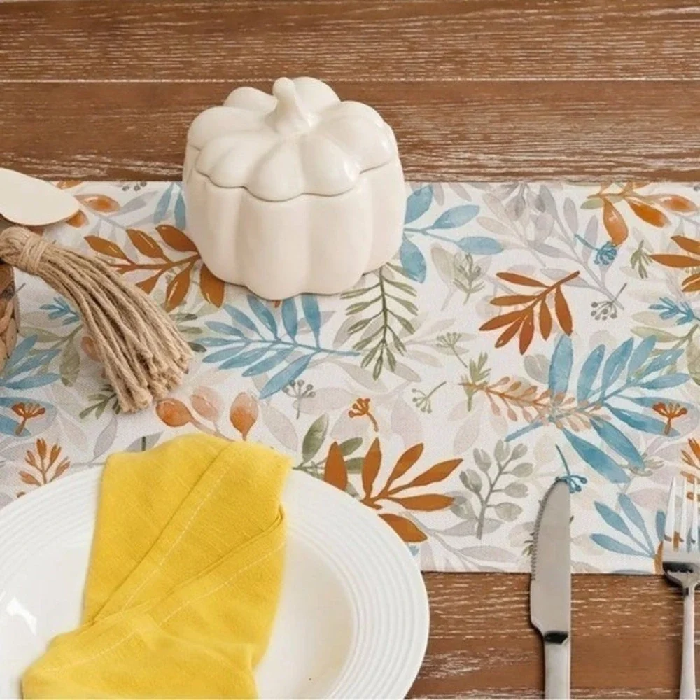 N/A table runner